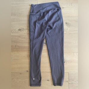 Sweaty Betty 7/8 workout leggings-size Small